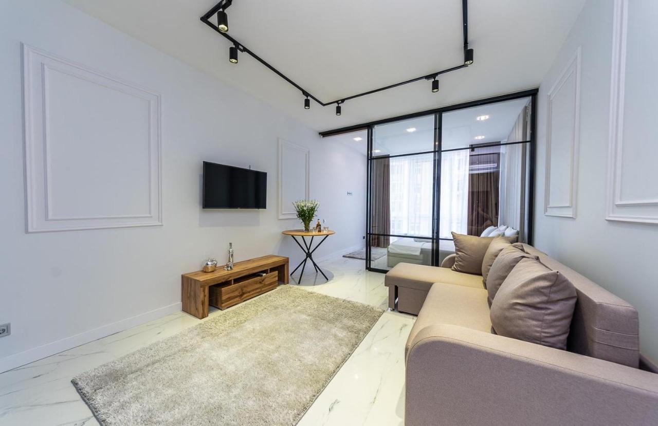 Fashionable Apartments. Smartplaza Metro Minskaya. Obolon Kiev Bagian luar foto
