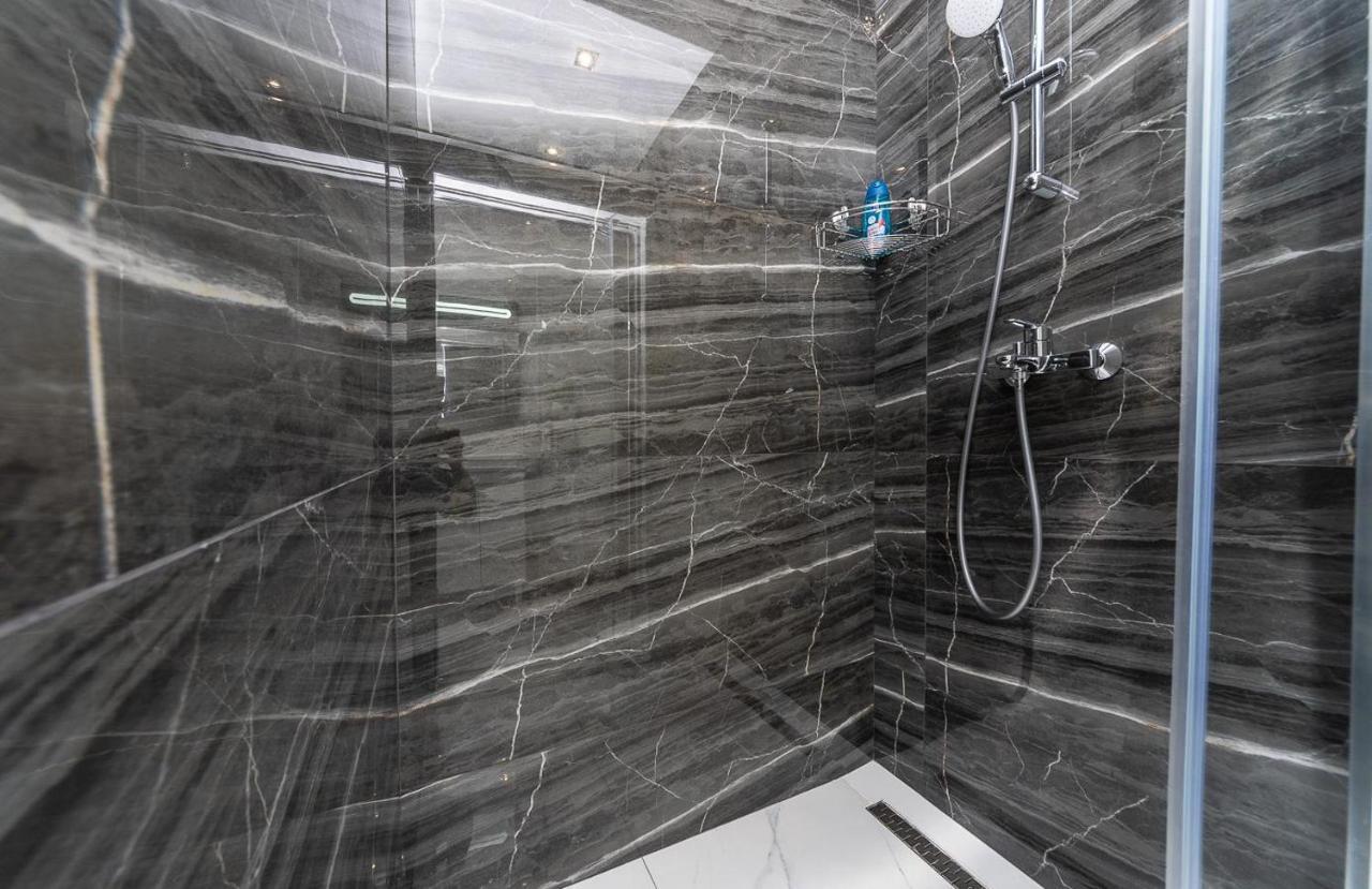 Fashionable Apartments. Smartplaza Metro Minskaya. Obolon Kiev Bagian luar foto